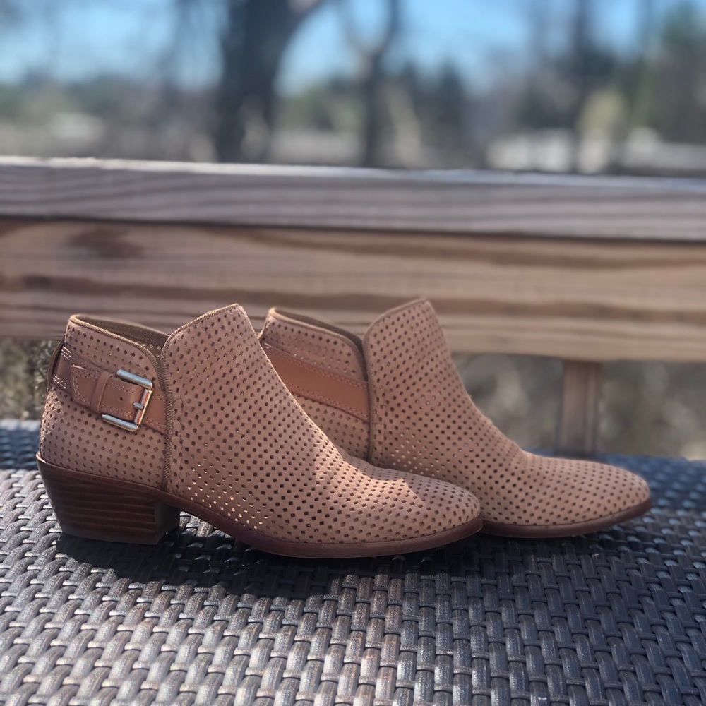 SAM EDELMAN CAMEL SUEDE BOOTIE